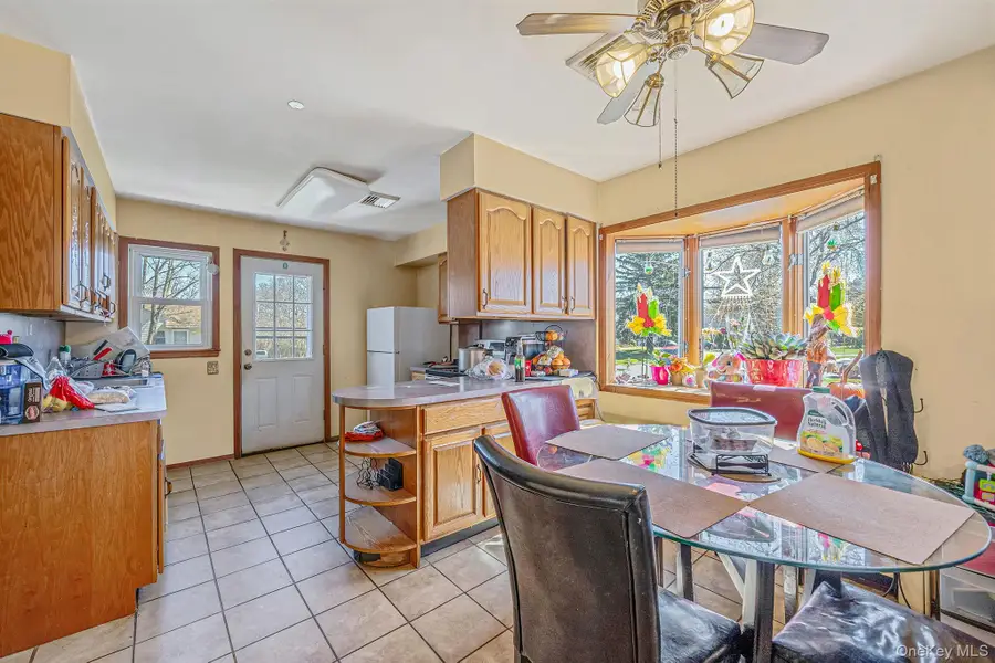 59 Tippin Drive, Huntington Station, NY 11746 - #3