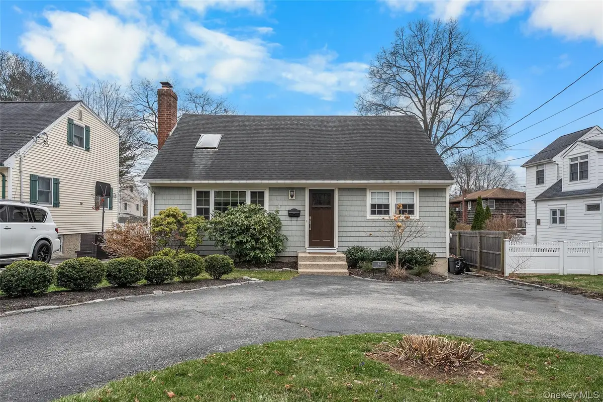 62 Smith Street, Greenlawn, NY 11740 - #1