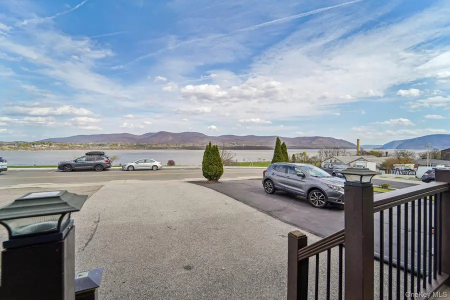 16 Washington Place, Newburgh, NY 12550 - #2