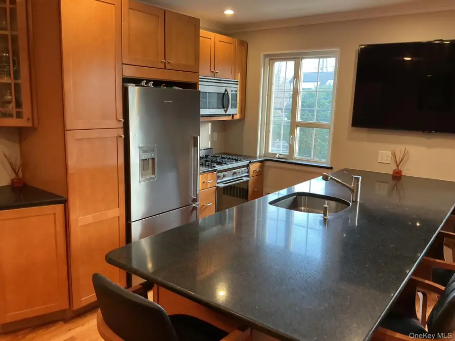 441 W Main Street #3B, Huntington, NY 11743 - #2