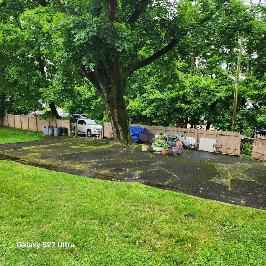 151 N Evart Avenue, Elmsford, NY 10523 - #2