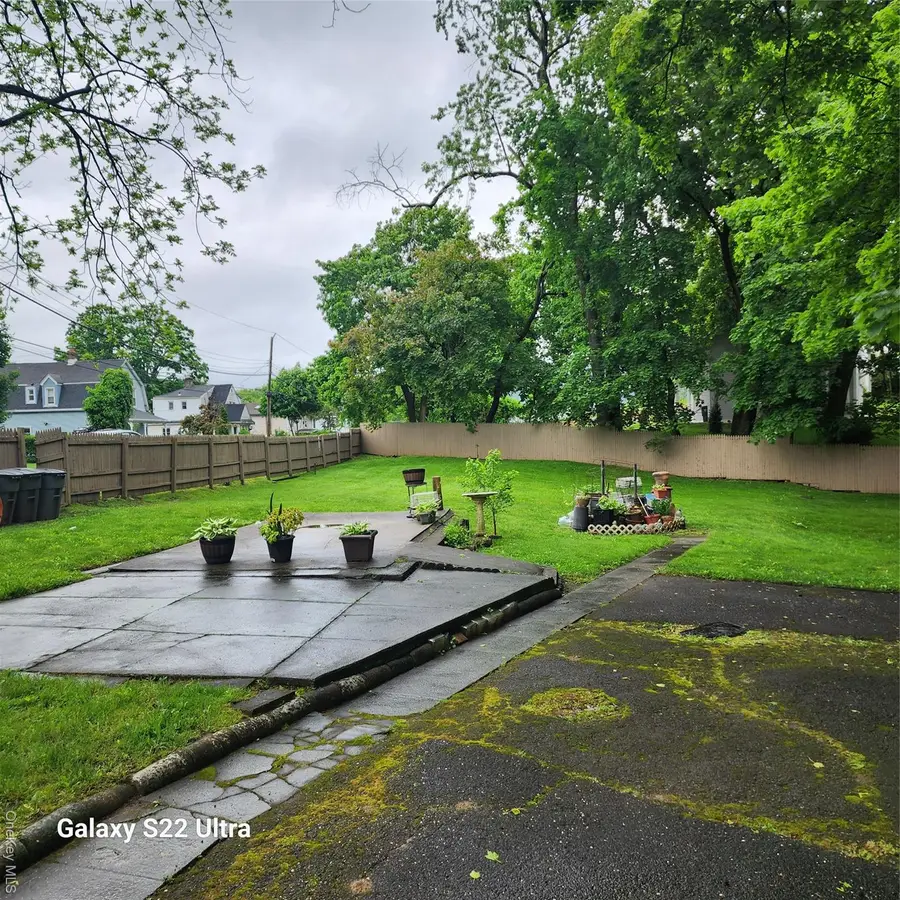 151 N Evart Avenue, Elmsford, NY 10523 - #3