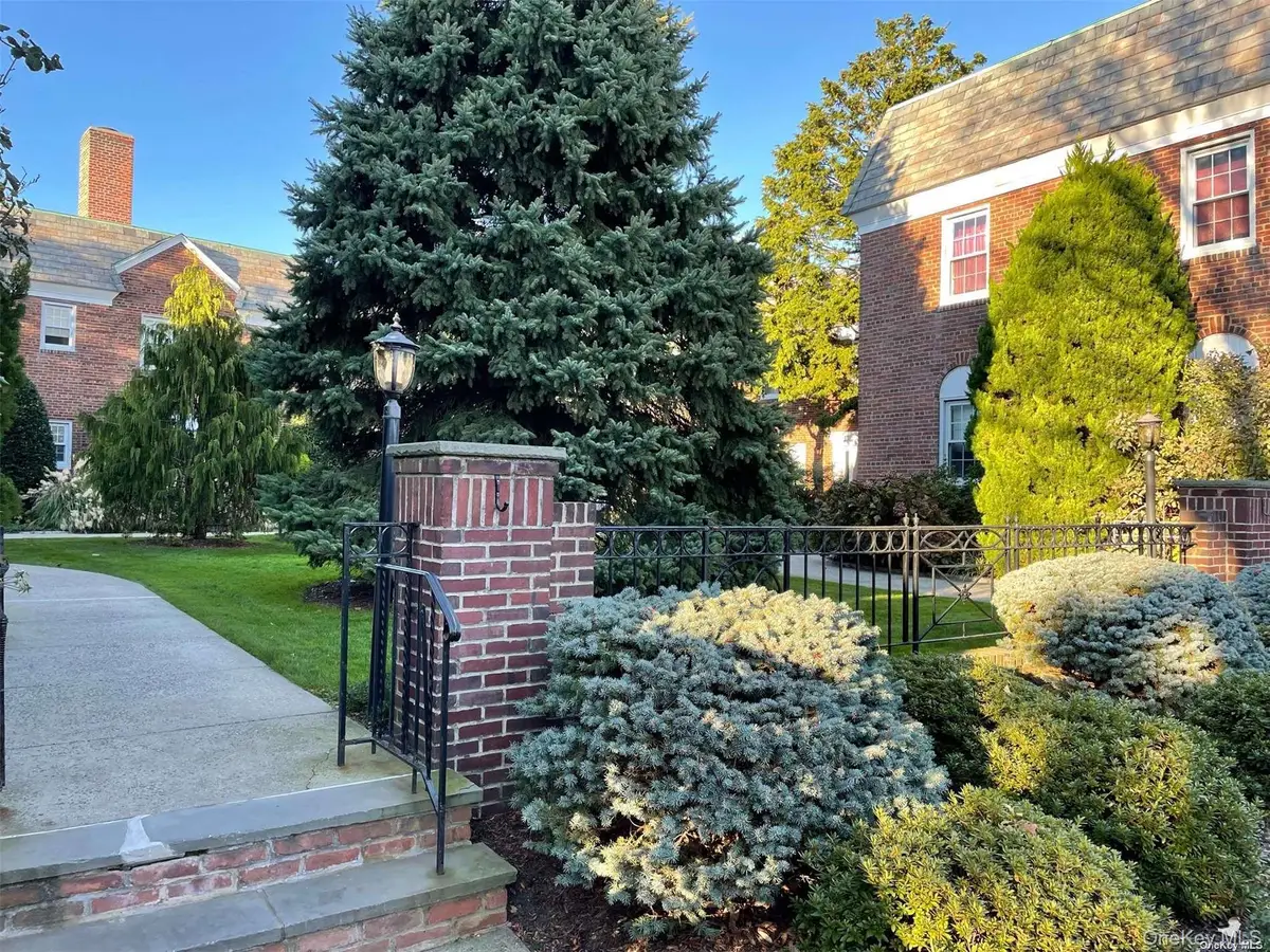 35 Floral Boulevard #1A, Floral Park, NY 11001 - #1