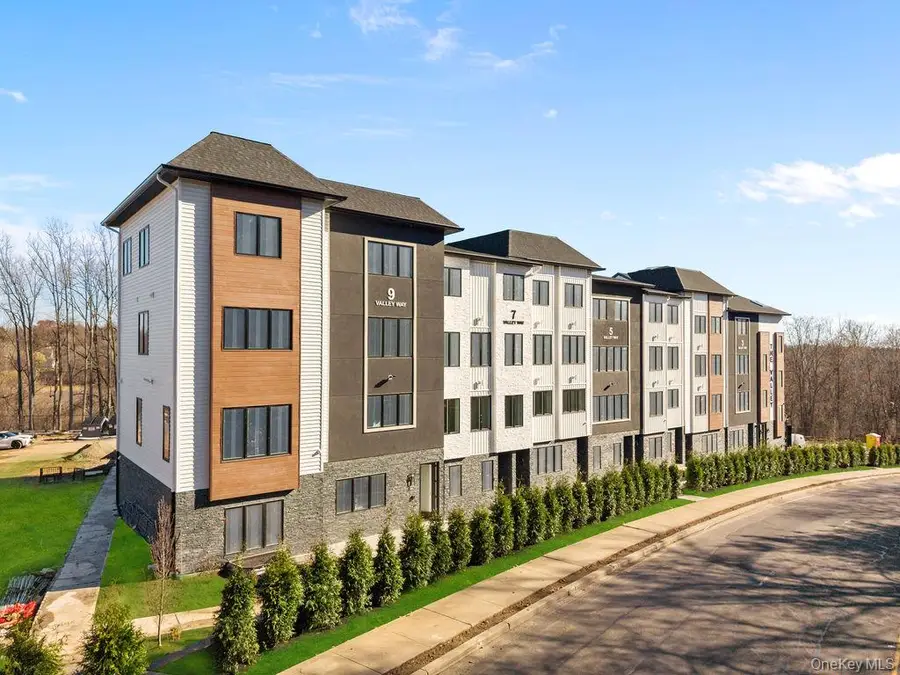 9 Valley Way #321, Spring Valley, NY 10977 - #2