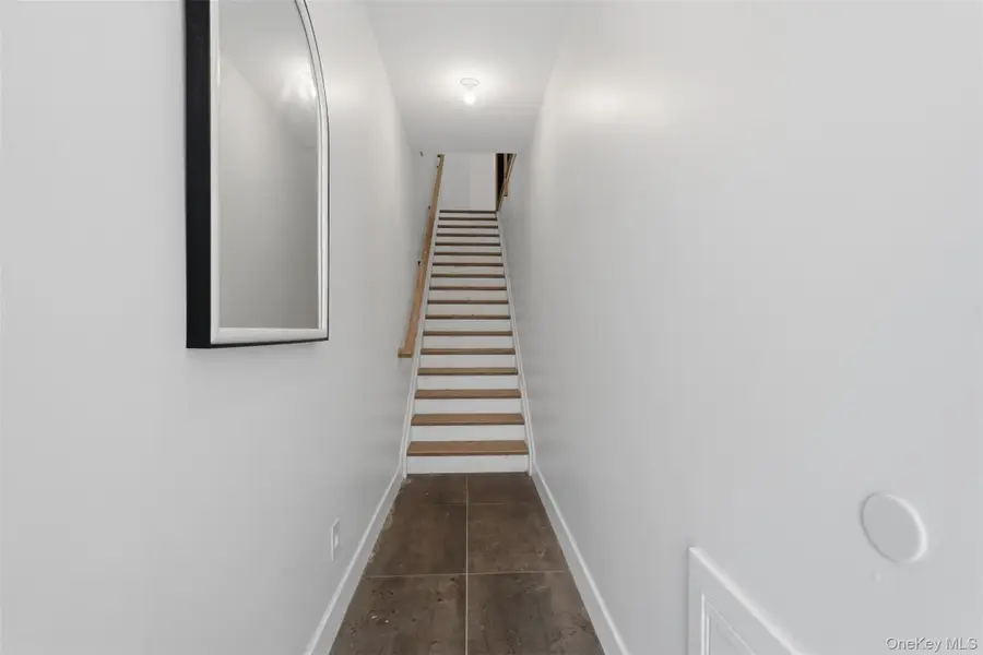 3 Valley Way #220, Spring Valley, NY 10977 - #3