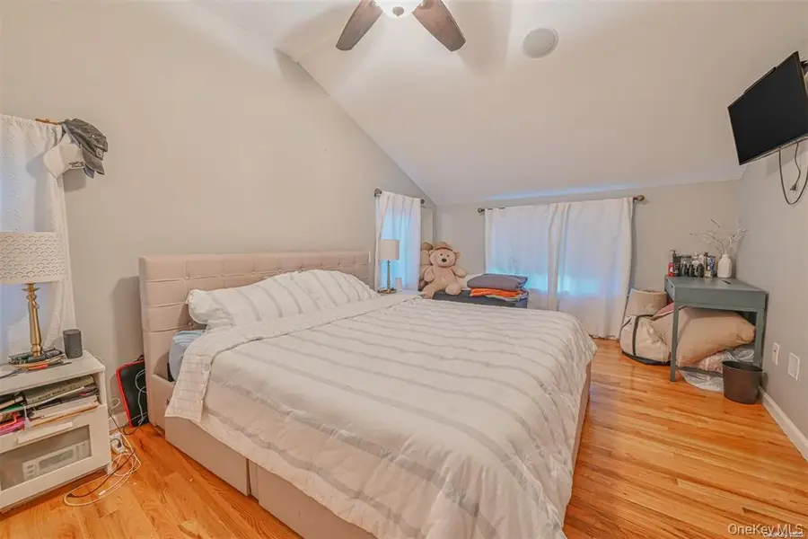 45 Jervis Avenue, Copiague, NY 11726 - #2