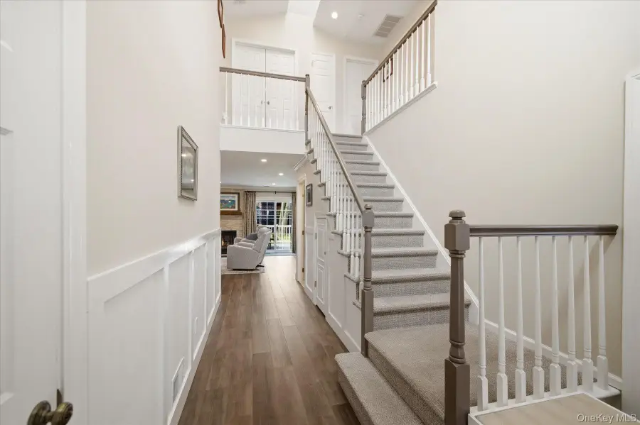 7 Monitor Road, Smithtown, NY 11787 - #3