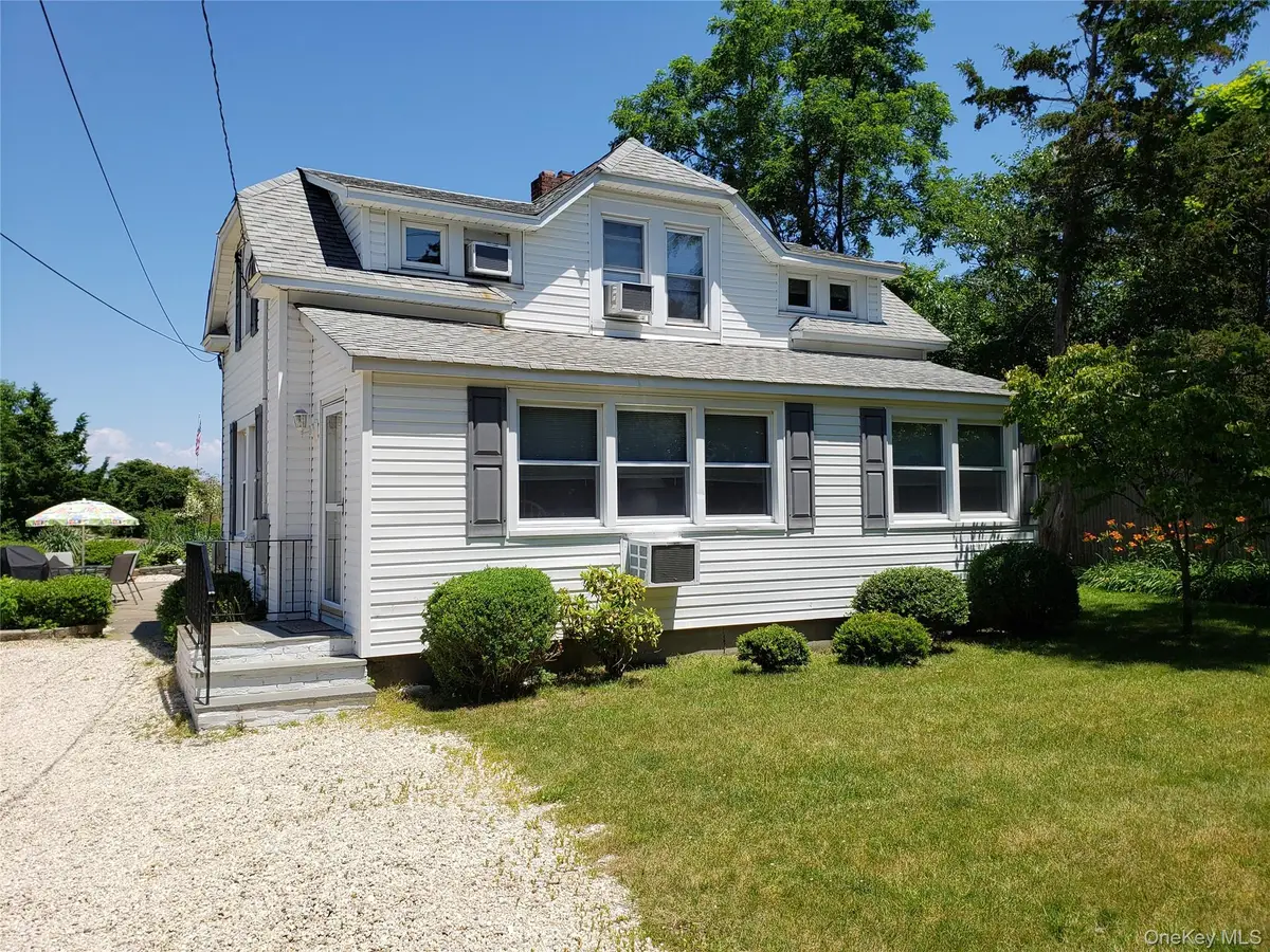 252 Asharoken Avenue, Northport, NY 11768 - #1