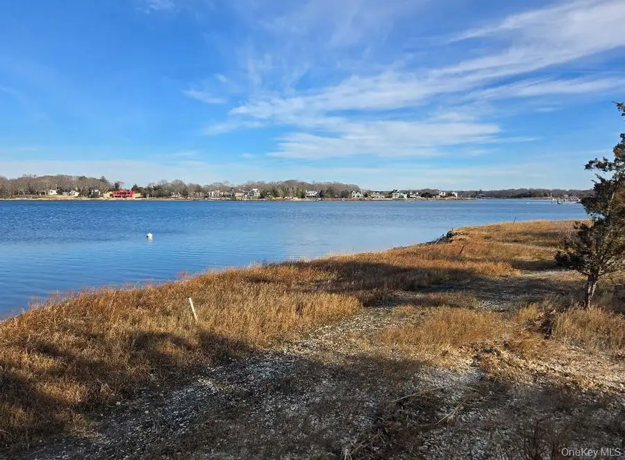 22 Peninsula Drive, Sag Harbor, NY 11963 - #3