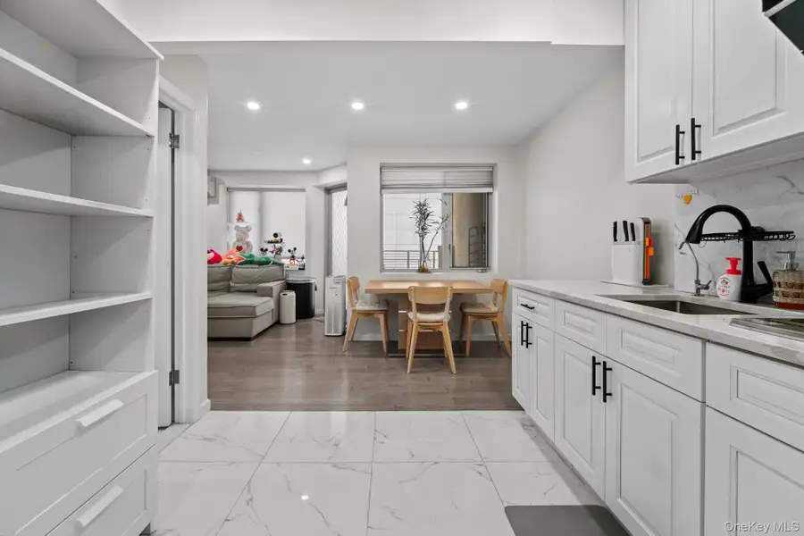 3720 Prince Street #11B, Flushing, NY 11354 - #3