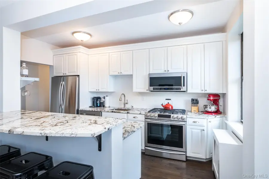 11 Alden Road #4J, Larchmont, NY 10538 - #3