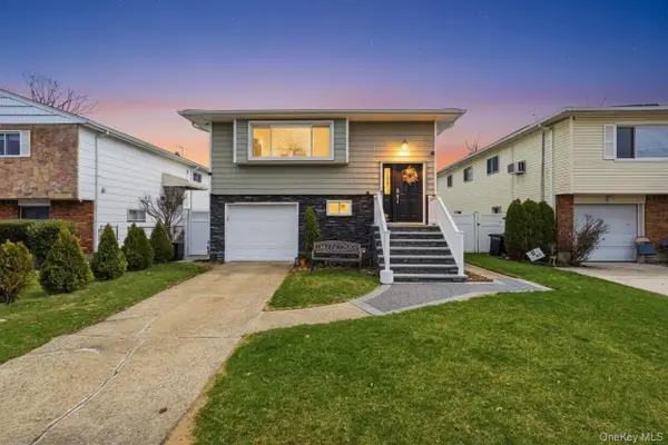 38 Sutton Street, Hempstead, NY 11550