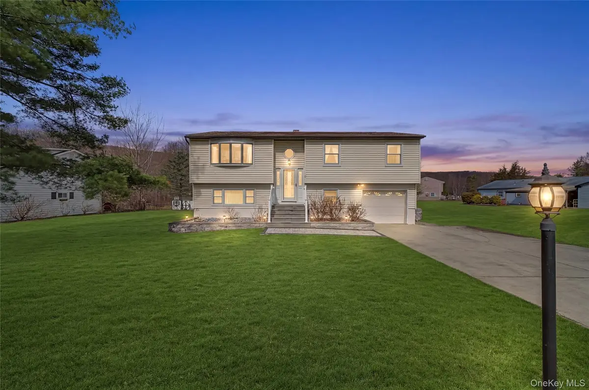 6 Adams Court, Monroe, NY 10950 - #1