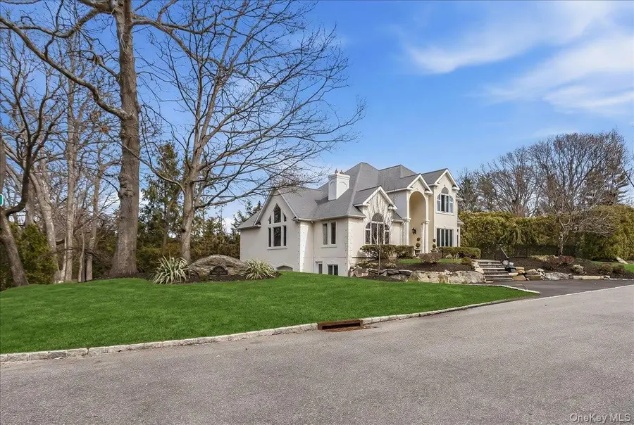 1 Kistela Court, Northport, NY 11768 - #3