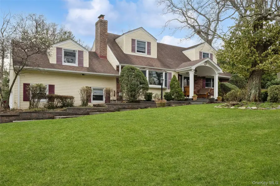 4 University Drive, East Setauket, NY 11733 - #3