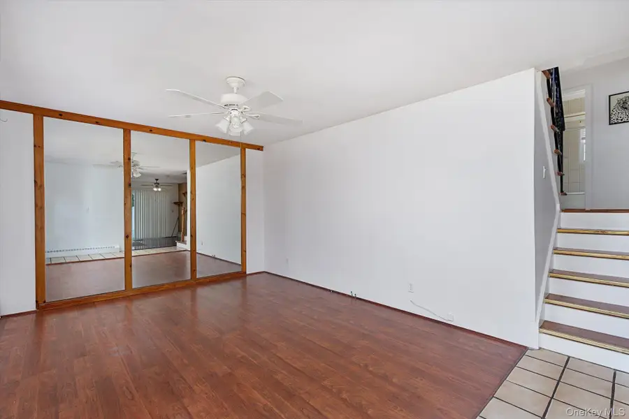 230 Yoakum Avenue, Farmingdale, NY 11735 - #3