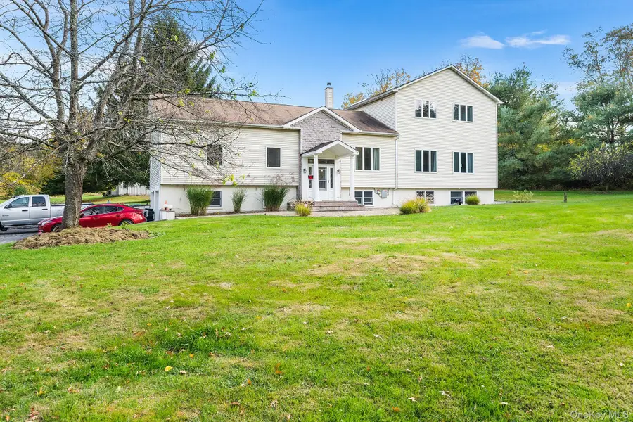 658 Waterbury Hill Road, Lagrangeville, NY 12540 - #2