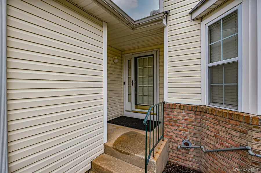 2807 Eve Ann Drive, Port Jefferson Station, NY 11776 - #3