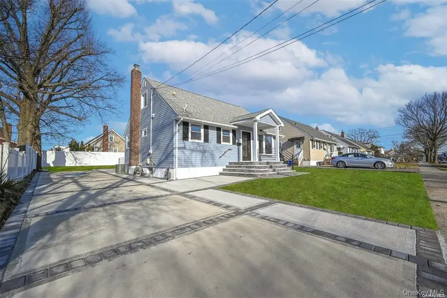 253 Meyer Avenue, Valley Stream, NY 11580 - #2