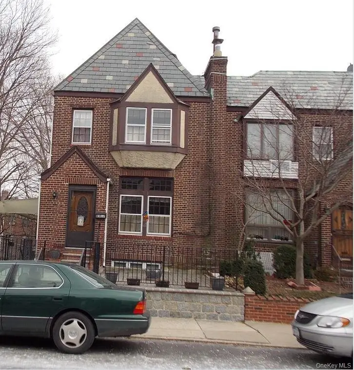 89-12 Rutledge Avenue, Glendale, NY 11385 - #1