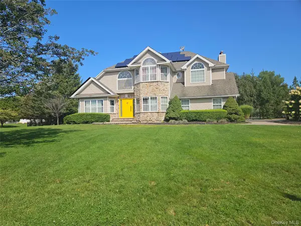 1 Holly Court, Miller Place, NY 11764