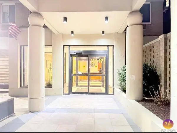 11817 Union Street #14J, Forest Hills, NY 11357