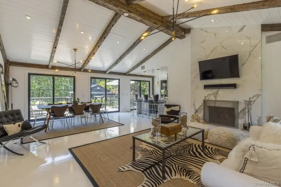 90 Denise Street, Sag Harbor, NY 11963 - #3