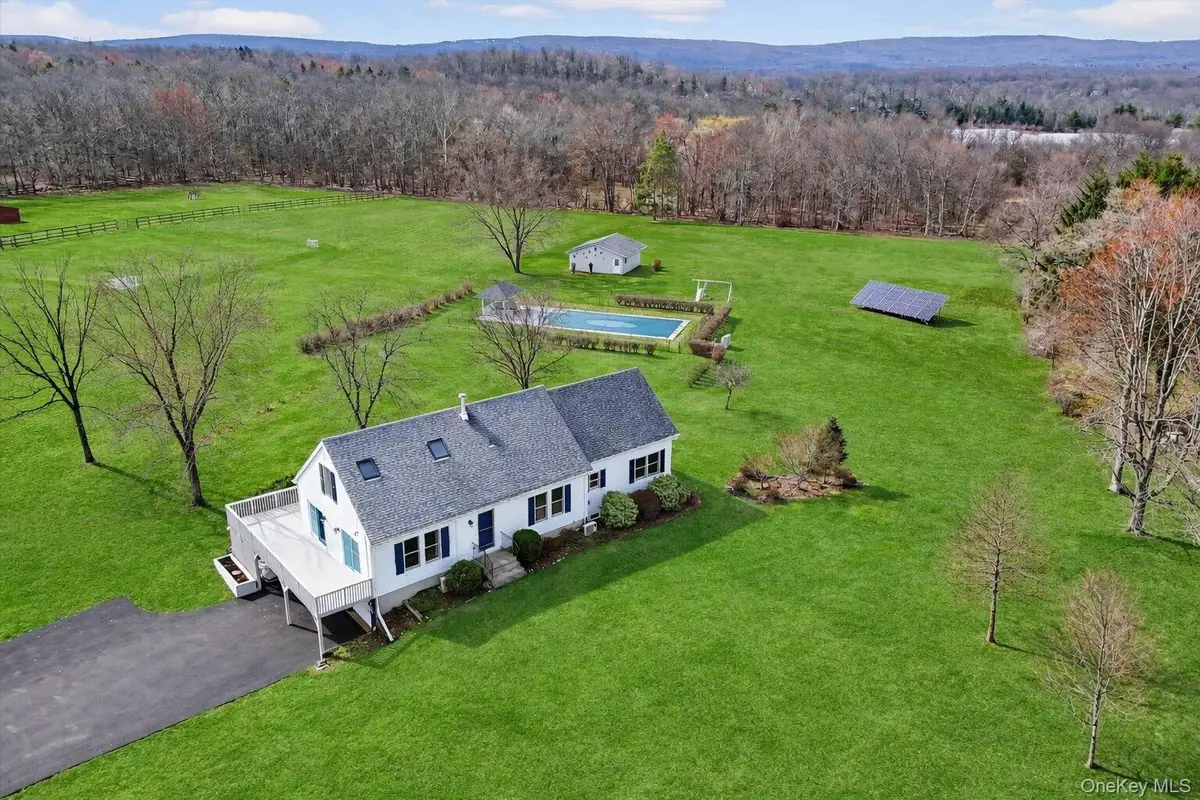 280 Gillespie Street, Pine Bush, NY 12566 - #1