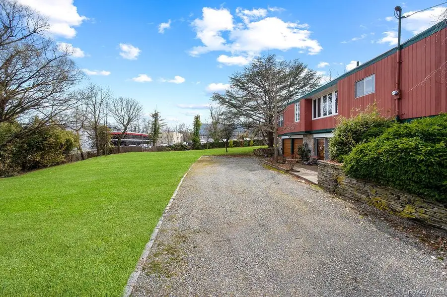 11 Valley View Road, Great Neck, NY 11021 - #2