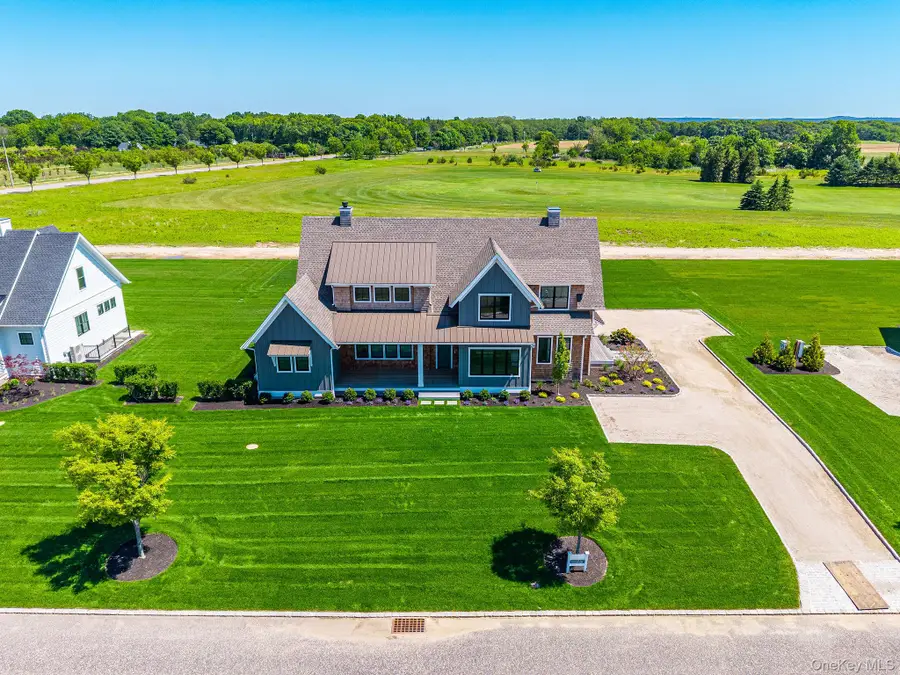 35 Club Drive, Baiting Hollow, NY 11933 - #3