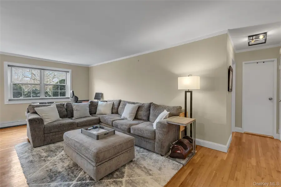 334 Lakeland Avenue #4A, Sayville, NY 11782 - #2