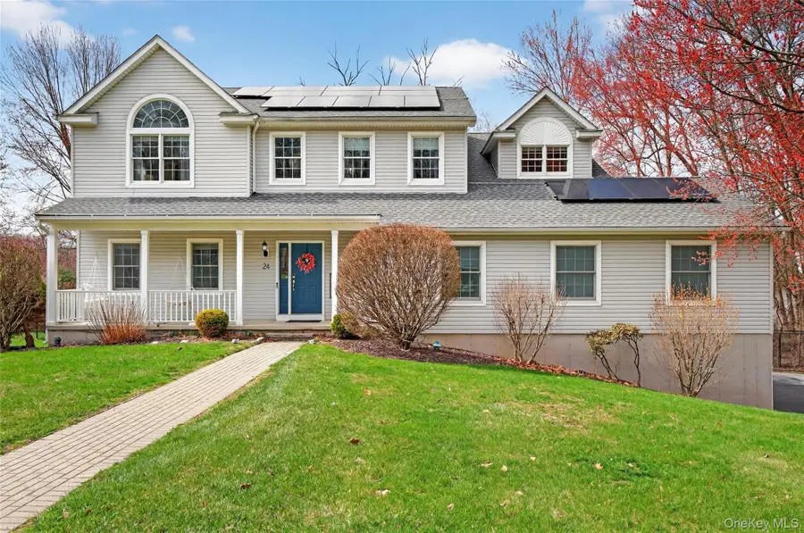 24 Coachlight Drive, Poughkeepsie, NY 12603 - #2