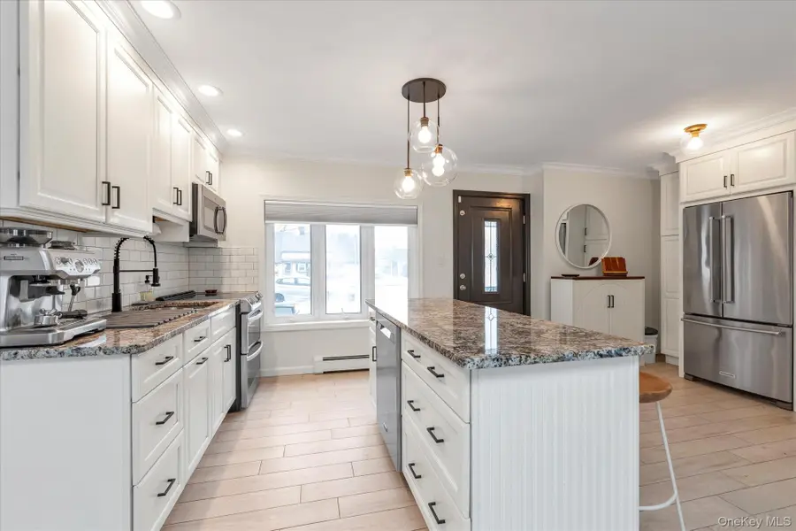 49 Downhill Lane, Wantagh, NY 11793 - #2