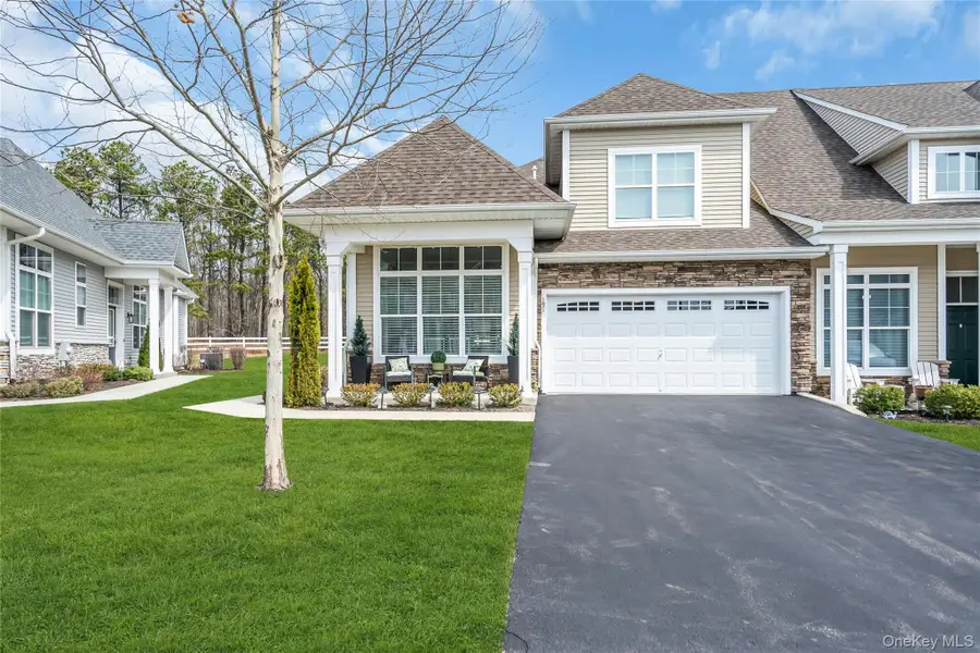 191 Belmont Circle, Yaphank, NY 11980 - #2