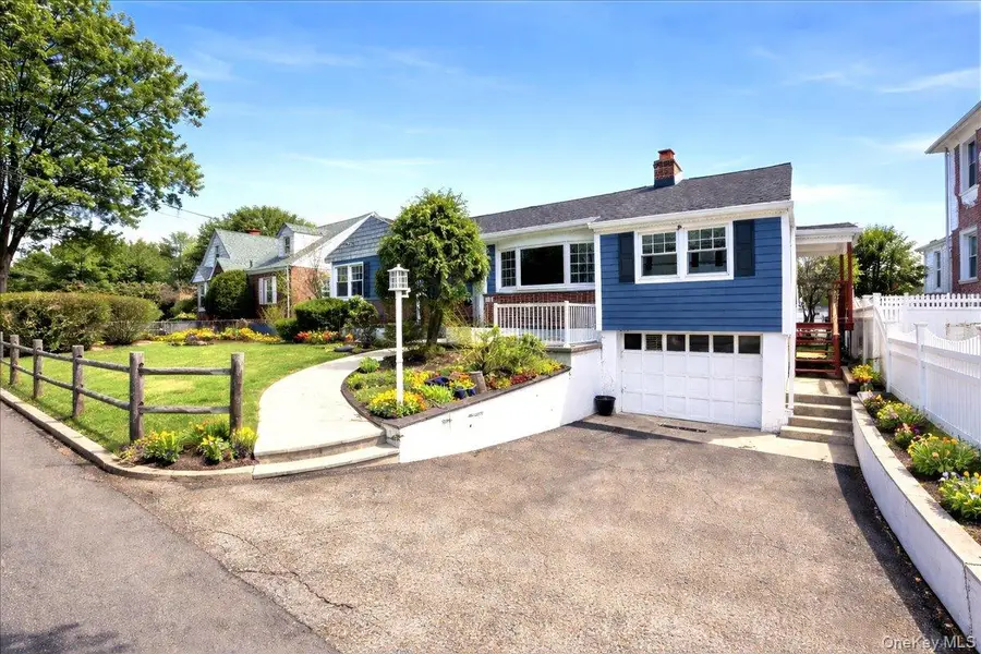 32 Agawam N, Yonkers, NY 10704 - #2