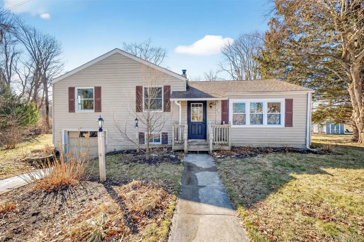 27 Franklin Road, Hyde Park, NY 12538 - #1