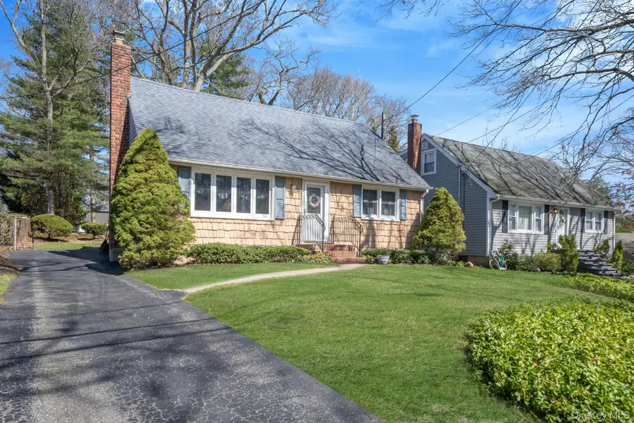 95 Horton Drive, Huntington Station, NY 11746 - #2