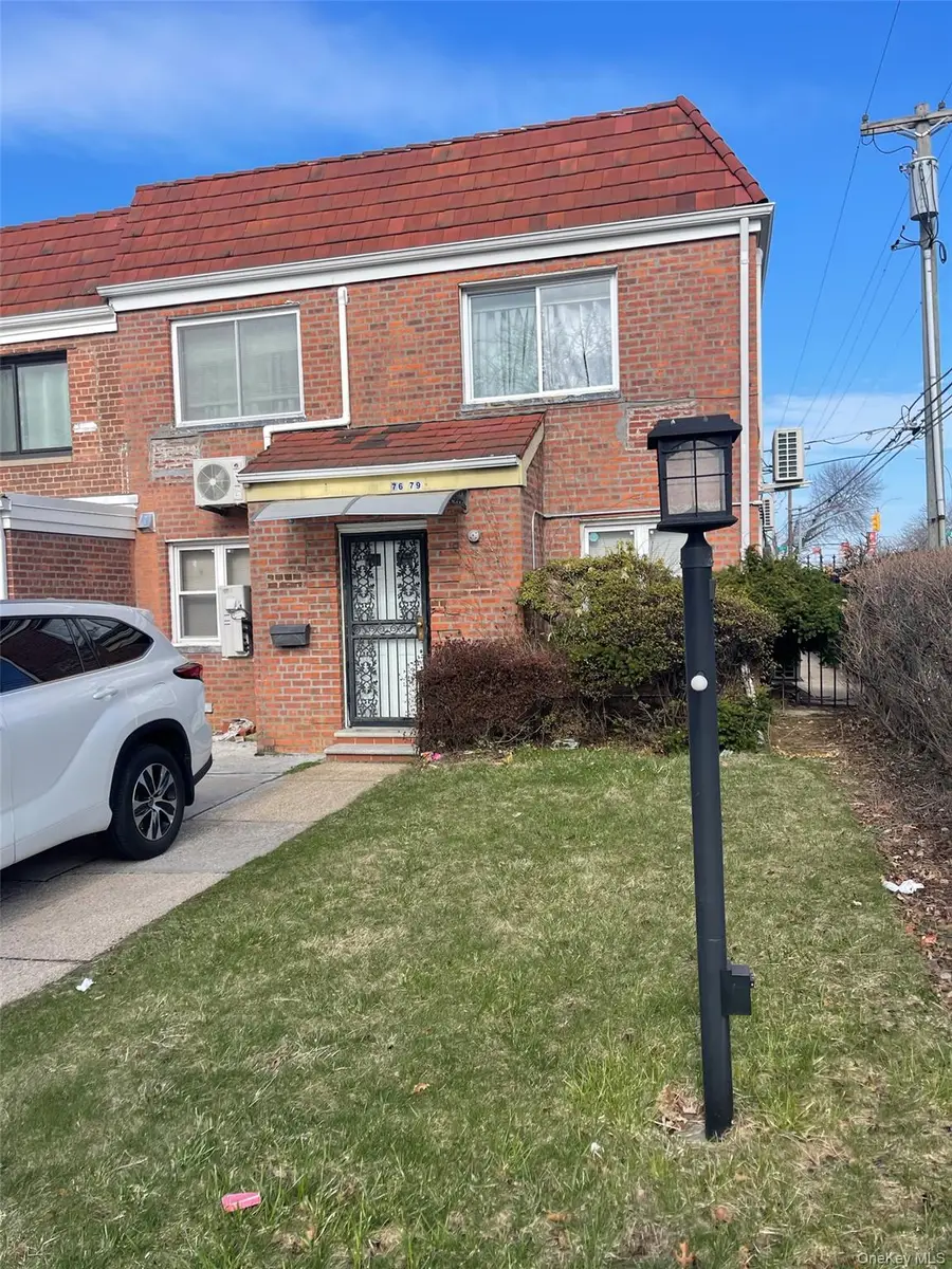 7679 172nd Street, Fresh Meadows, NY 11366 - #2