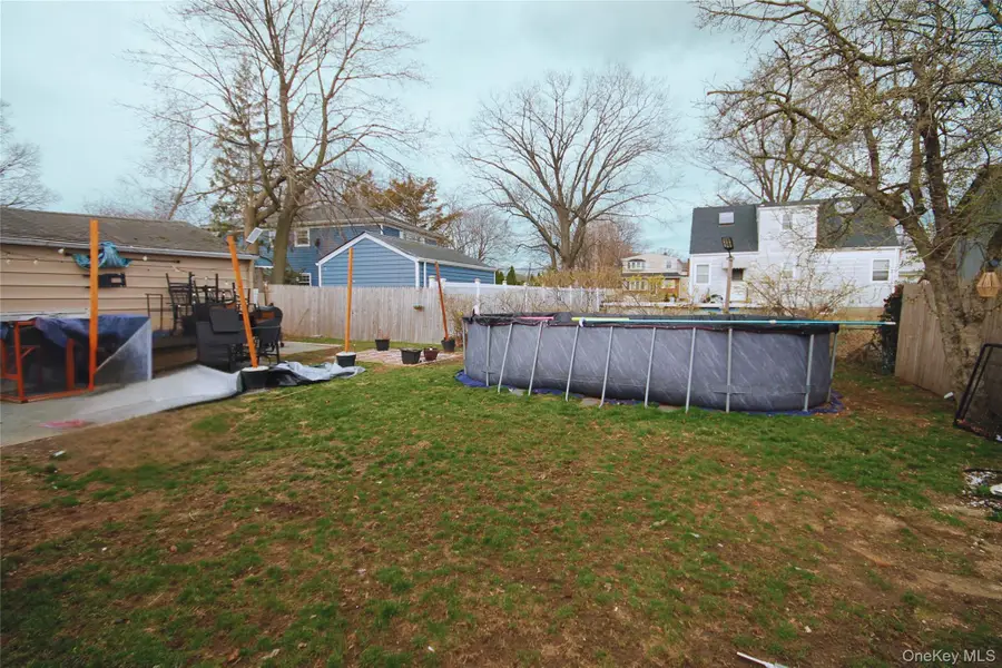 180 Stone Street, Elmont, NY 11003 - #3