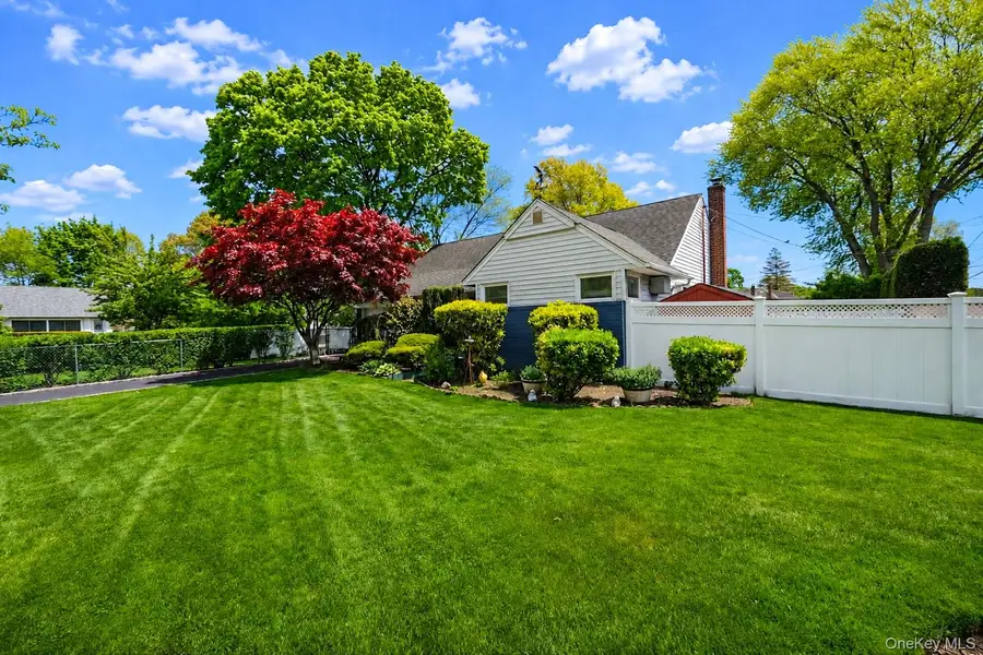 Address Withheld By Seller, Wantagh, NY 11793 - #3