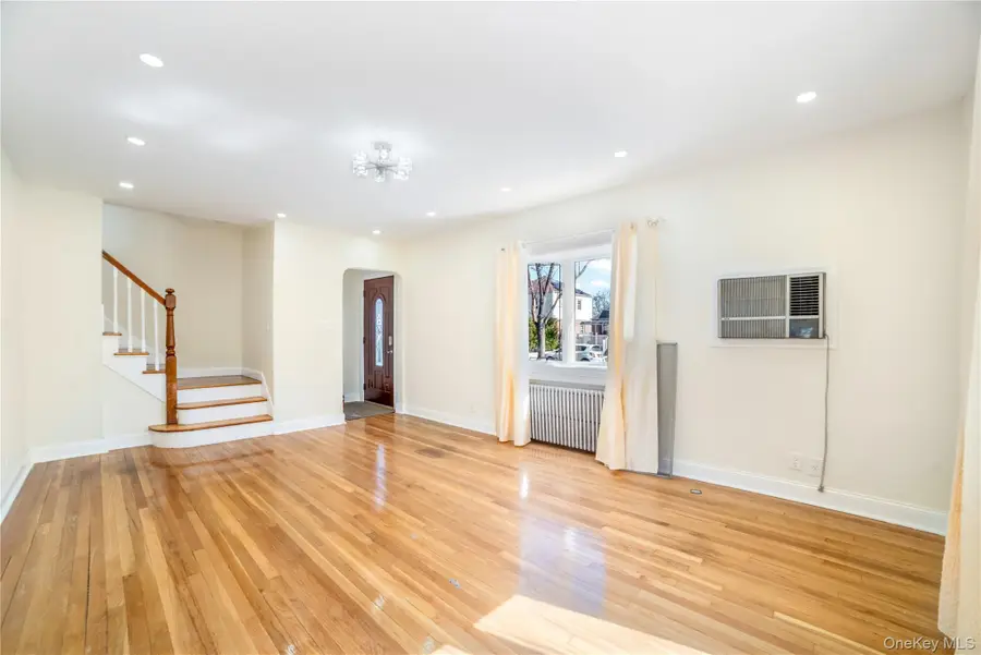 81-28 252nd Street, Bellerose, NY 11426 - #3