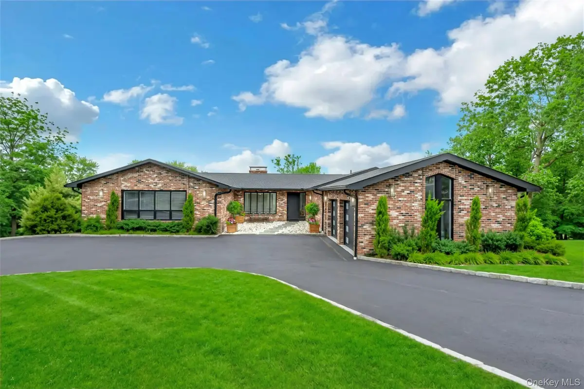 33 Hirst Road, Briarcliff Manor, NY 10510 - #1