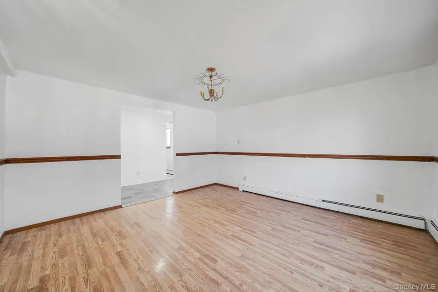 676 Bohemia Parkway, Sayville, NY 11782 - #3