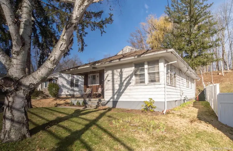 272 E Chester Street, Kingston, NY 12401 - #2