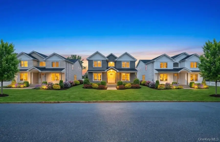 85 West Avenue, Hicksville, NY 11801 - #2