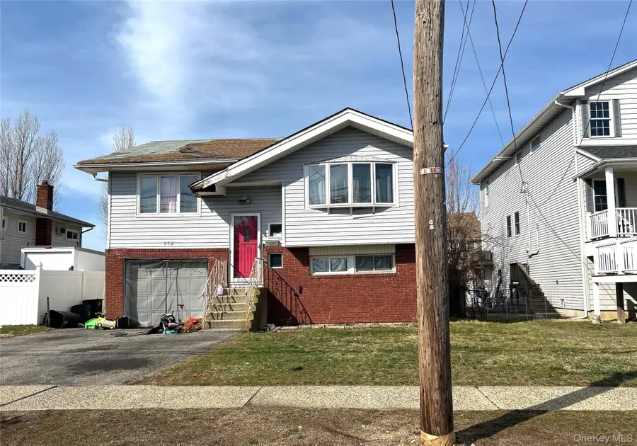 572 Miller Avenue, Freeport, NY 11520 - #2