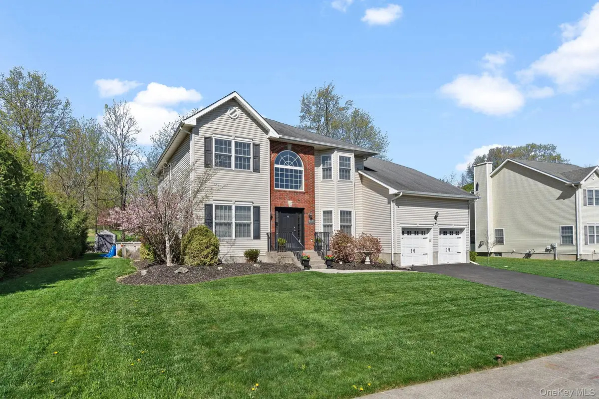 3403 Red Coat Drive, New Windsor, NY 12553 - #1