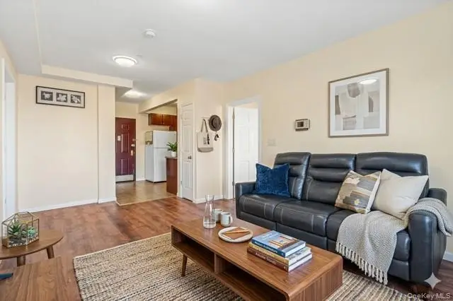 7133 162nd Street #4B, Fresh Meadows, NY 11365 - #3