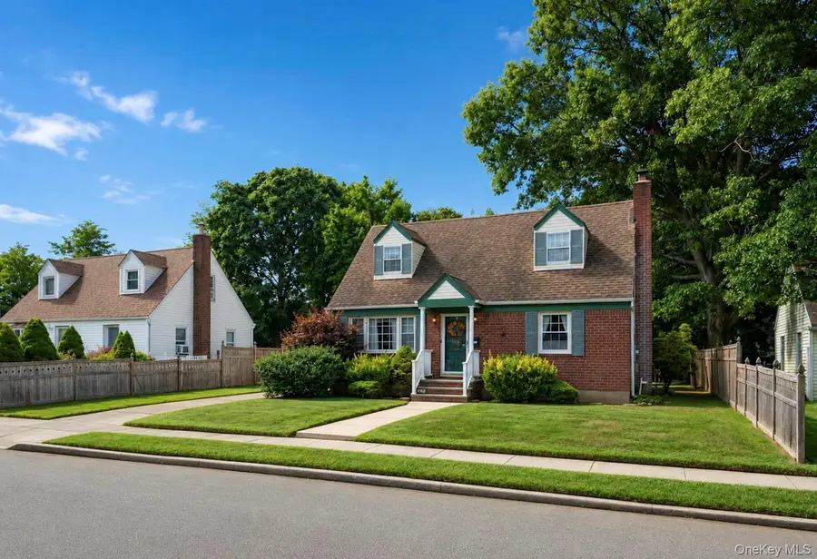 44 Maple Drive, Amityville, NY 11701 - #3