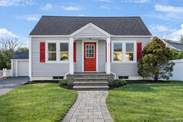 23 Cherry Street, East Northport, NY 11731